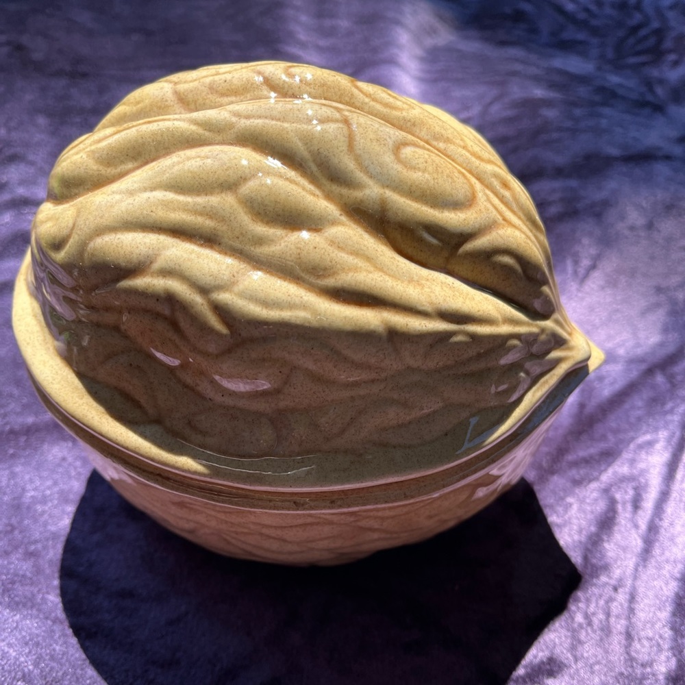 Ceramic Nut w lid - Shaped like a Walnut.  Autumn is here